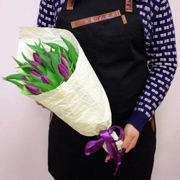 Фиолетовый тюльпан 15 шт артикул букета: 247755